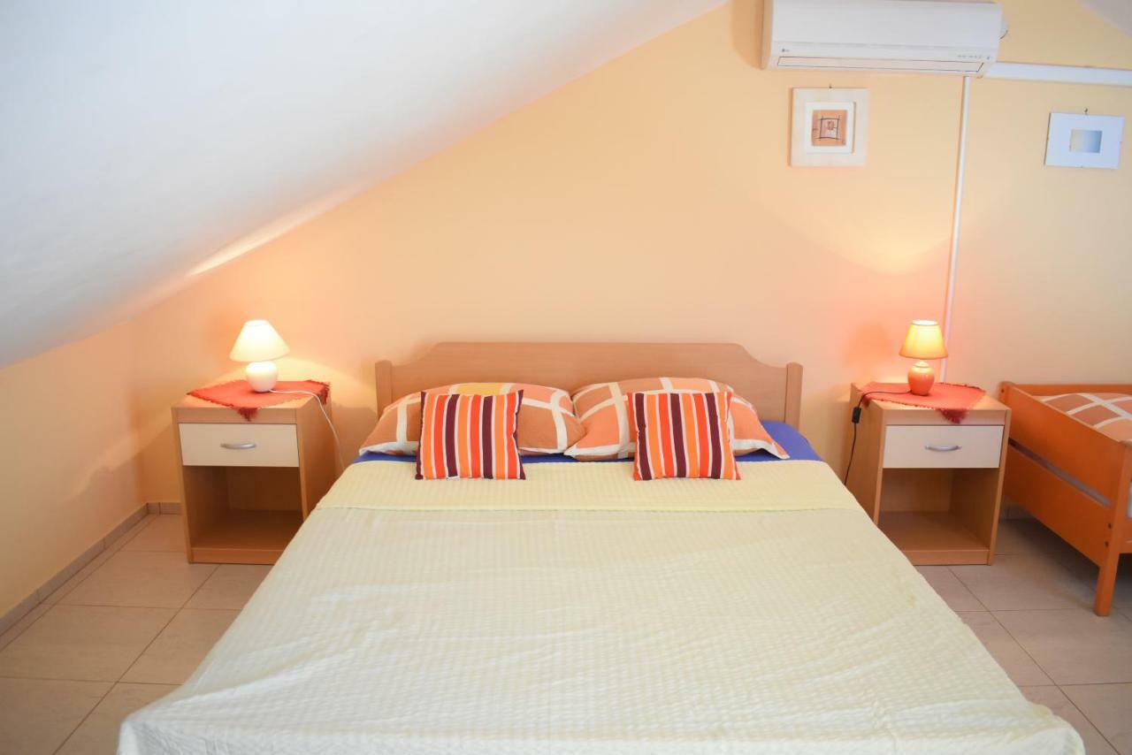 Apartments Srkoc Pinezići Eksteriør billede