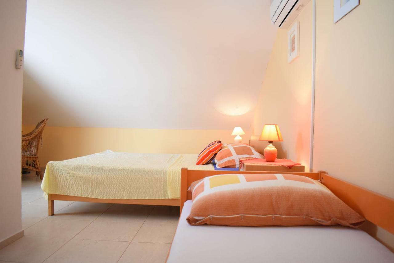 Apartments Srkoc Pinezići Eksteriør billede